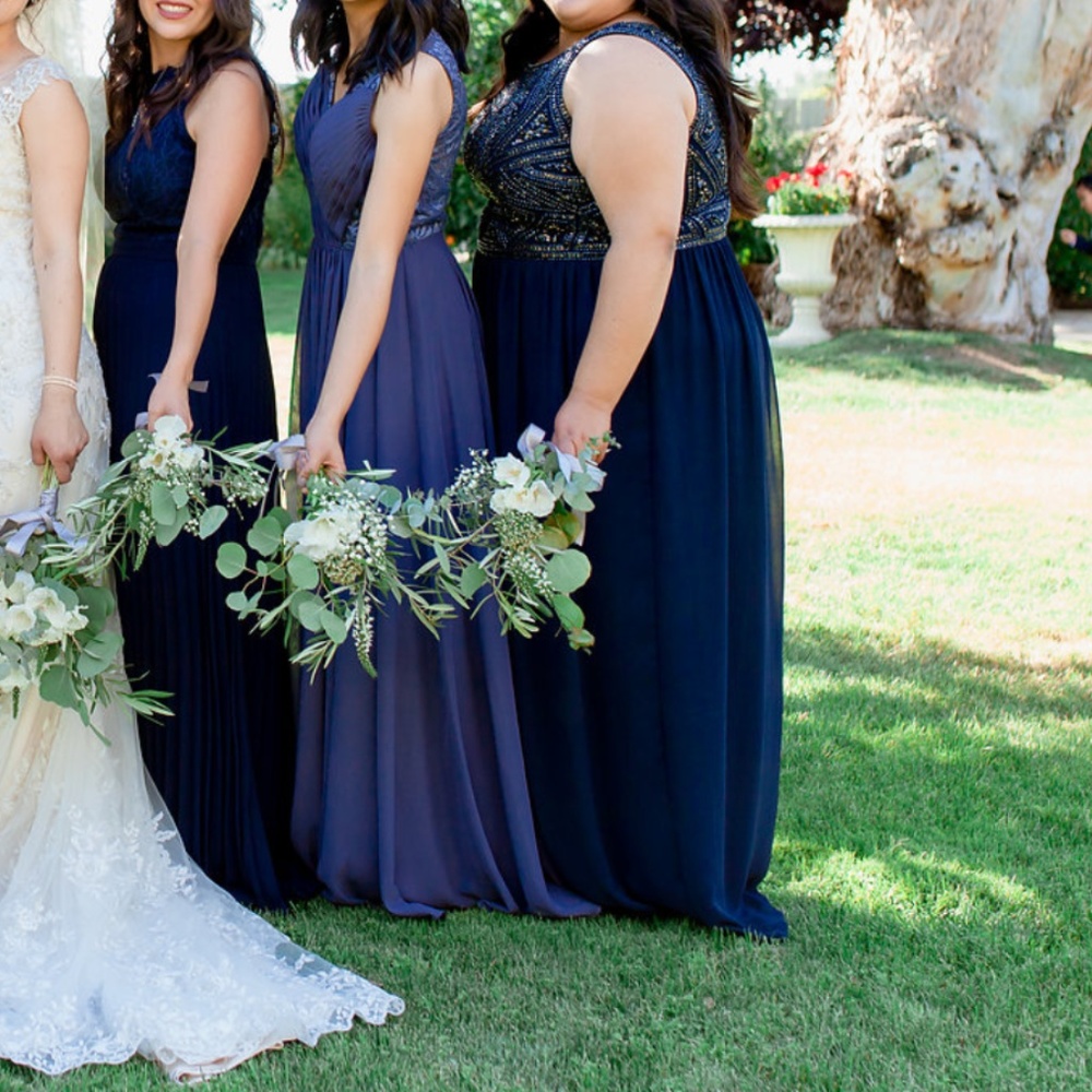 JJ’s House A Line V neck dress in Stormy - Picture 2 of 5